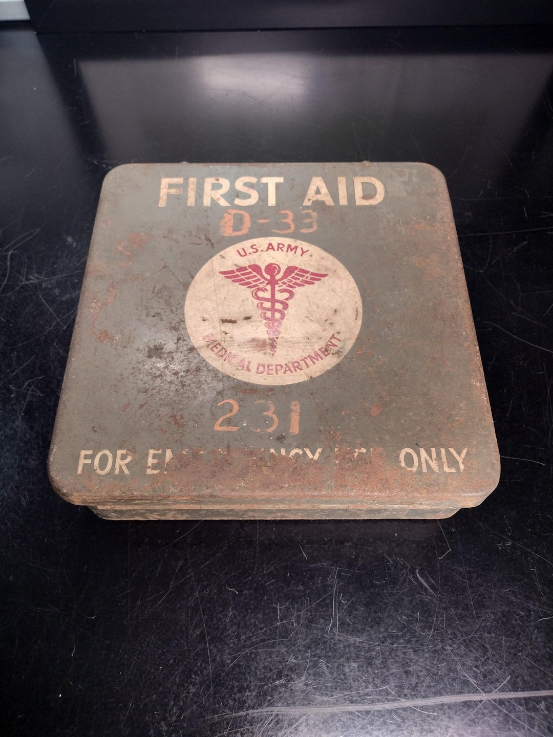 US Army 付け足さ First Aid Kit Box 米軍 ミリタリー ステンシル