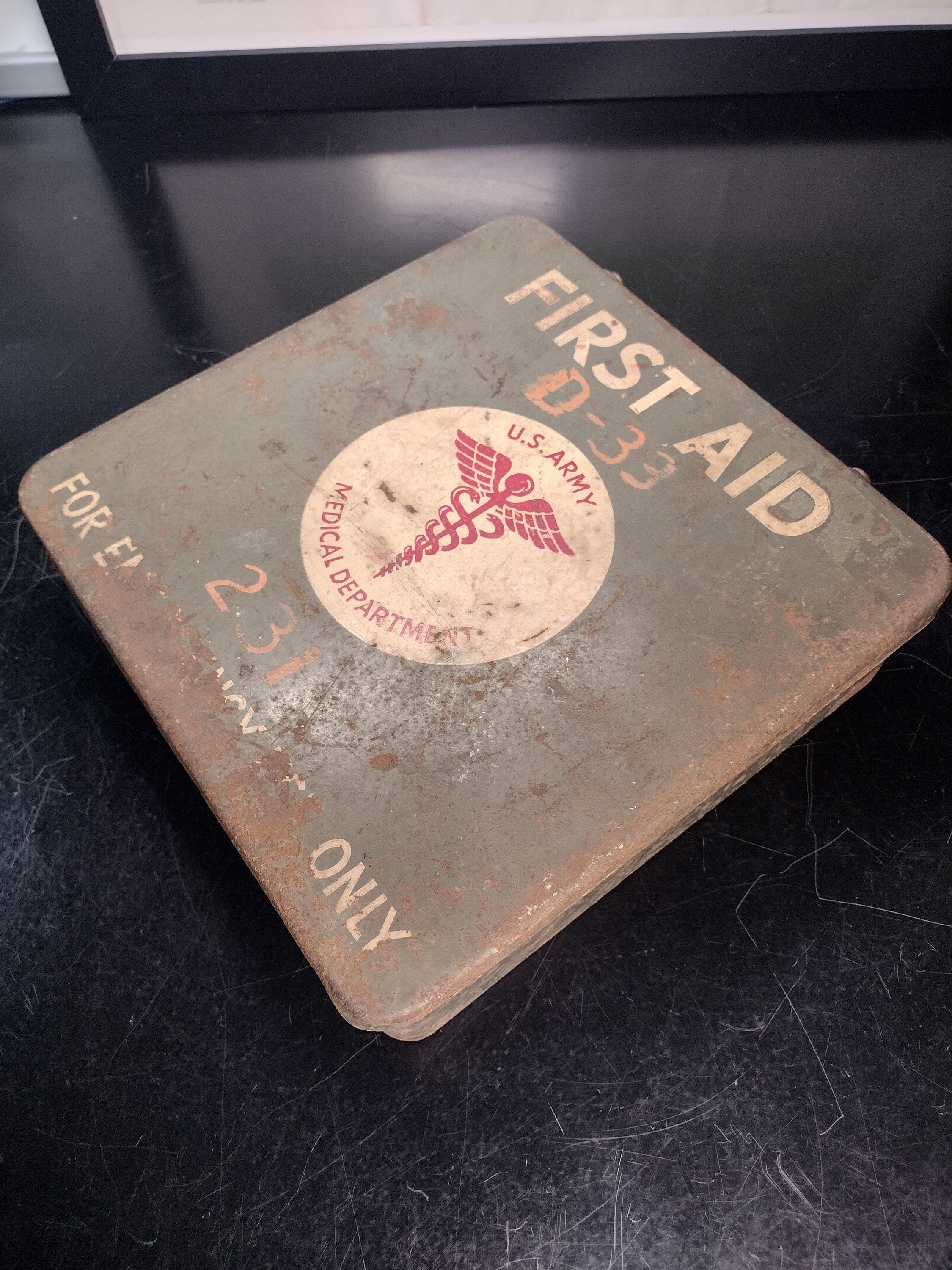 US Army 付け足さ First Aid Kit Box 米軍 ミリタリー ステンシル
