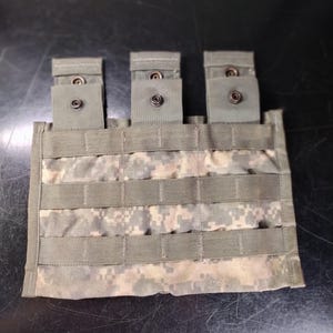 Used US Army Issued 3 Magazine MOLLE Pouch Digital Camo | FREE Us Shipping!