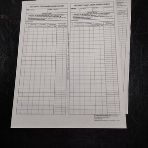 2x US Government Secret Document Container Check Sheet | FREE US ...