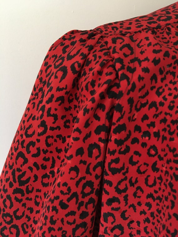 BEAUJOLAIS Vintage 80's Red & Black Leopard Print… - image 5