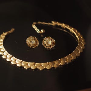 Vintage Gold Necklace and Earrings Set - Romantic Vintage Jewelry Set
