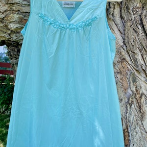 Vintage Vanity Fair Lingerie, Vintage Nightgown, Light Blue Vanity Fair Babydoll