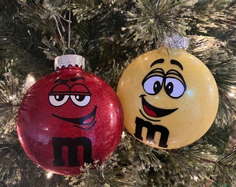 M&M ORNAMENTS WITH SVG FILE