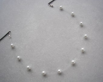 Floating Pearls Hair Jewelry for a Wedding, Simple Bridal Hair Accessory, Bridesmaid Headband, Brides Strand of Pearls in Hair for Women