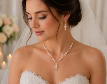 Pearl Wedding Jewelry Set, Pearl and Crystal Necklace and Earrings, Silver or Gold