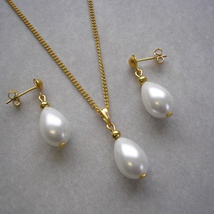 Conjunto de collar y pendientes de lágrima de perla, color marfil, crema, blanco o negro, con forma de pera y cadena chapada en plata o oro. White / Gold