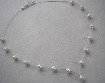 Collier col en V, collier de mariée de perles faites main délicates pour femme cadeau de demoiselle d'honneur mariée fait avec des perles de verre de qualité sur du fil de joaillerie fine