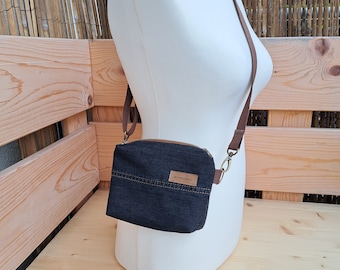 Bauchtasche klein, Upcycling Jeans, eckige Bodybag, nachhaltige Umhängetasche