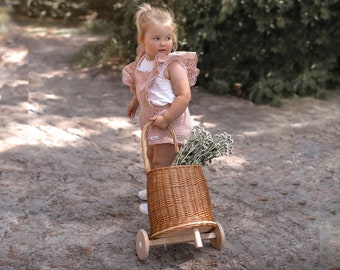 Handmade wicker cart for kids, toy cart made of Polish wicker for children, perfect gift for birthday kids, eco-friendly wicker basket