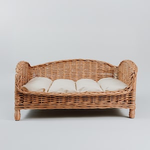 Wicker dog & cat bed, accessories for pet, ecological bed for animals, Natural wicker color with cotton cozy pillow, dog and cat home / bed.