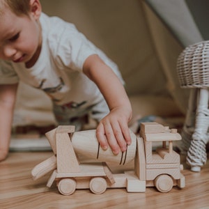 Handmade wooden toys, eco-friendly vehicles for boy, Montessori toys truck and concrete mixer, toys for kids, Natural Wood - NOT PAINTED !!