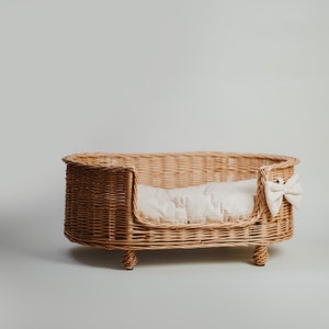 Wicker dog & cat bed, accessories for pet, ecological bed for animals, Natural wicker color with cotton cozy pillow, dog and cat home / bed.