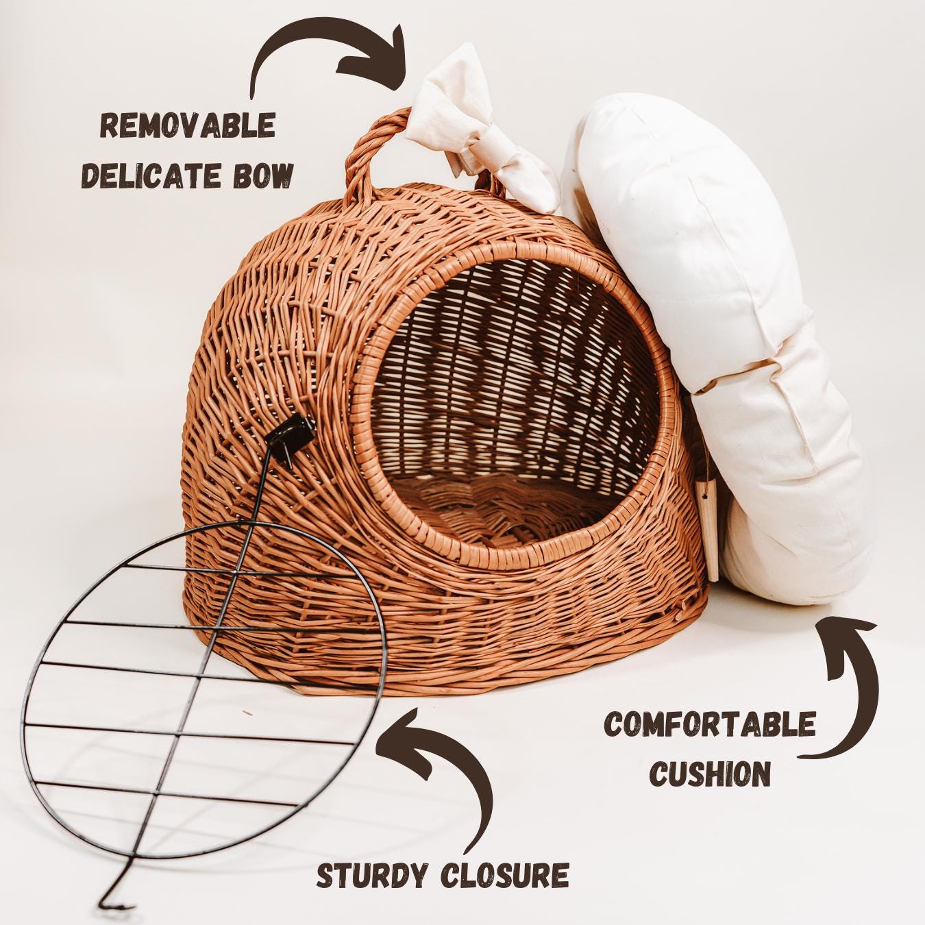 ペット　キャリア　籐製バスケット クッション付き クッション付き天然籐ペットキャリア - 小型犬・猫用バスケット - Etsy