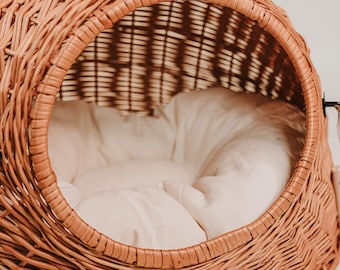 クッション付き天然籐ペットキャリア - 小型犬・猫用バスケット - Etsy