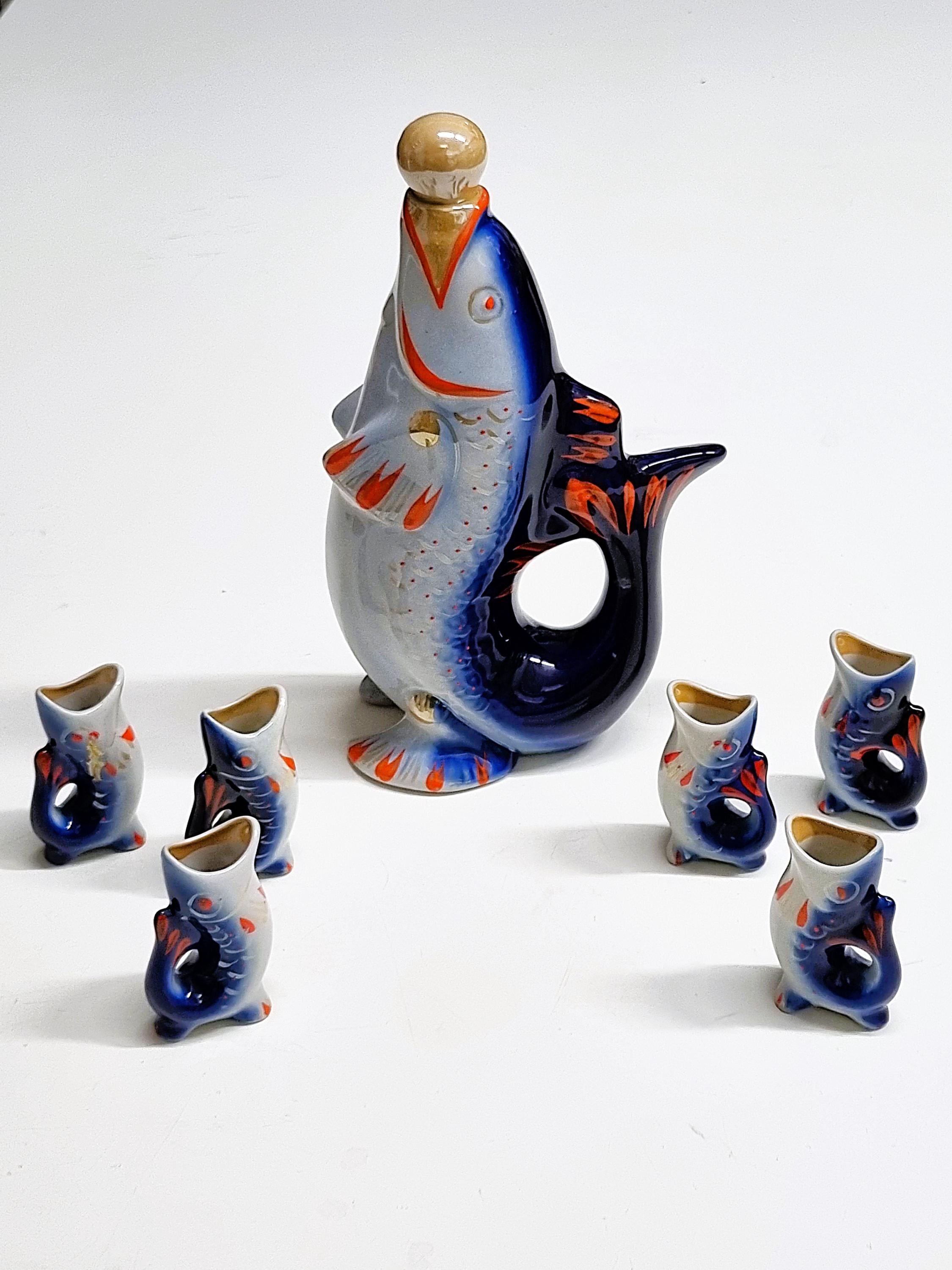 中古 美品 Tappy Shape Glass Fish 5'6 茶 1950s Vintage Porcelain Fish Carafe With Six Shot Glasses 1960s - Etsy