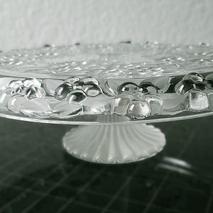 70s cake plate, 3D cake plate, pastry plate, glass plate 34 cm