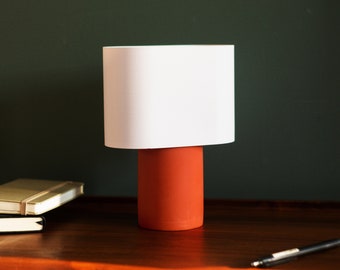 LAMPE E27 + MODERNE - Lampe de table design et minimale fabriquée en France parfait pour la chambre le salon