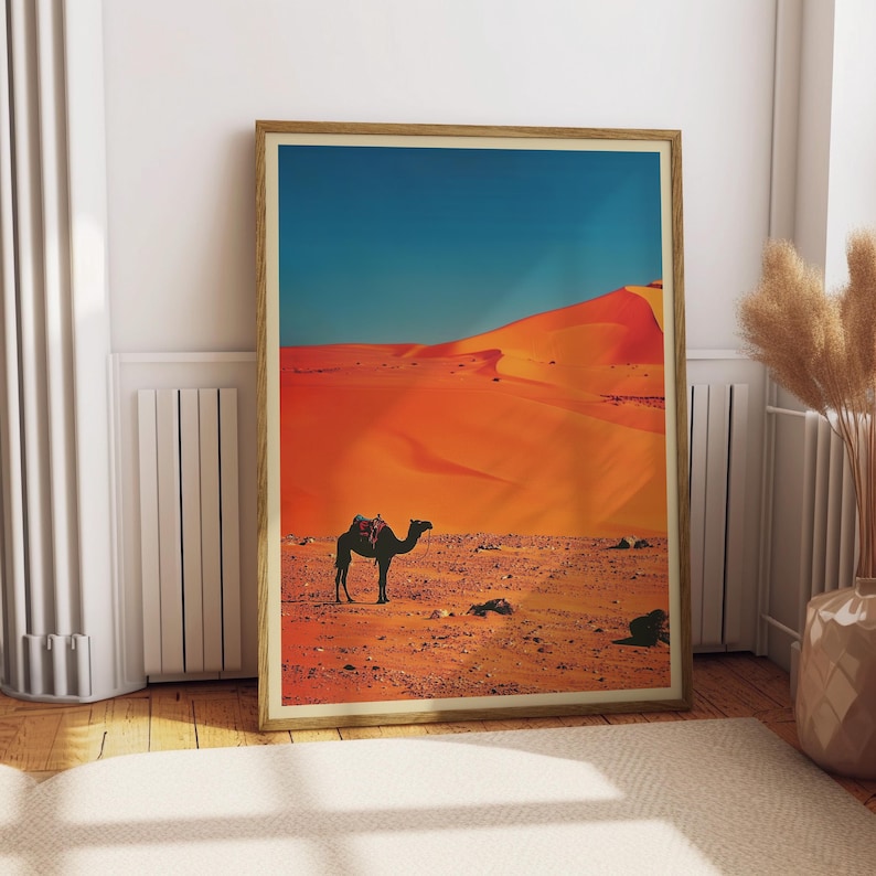 Vintage Kamel in der Sahara Wüste Poster Retro Y2K Wand Dekor Backpacking Magazin Werbung Druck Outdoor Reisedruck 1980er Jahre Katalog Kunst Bild 1