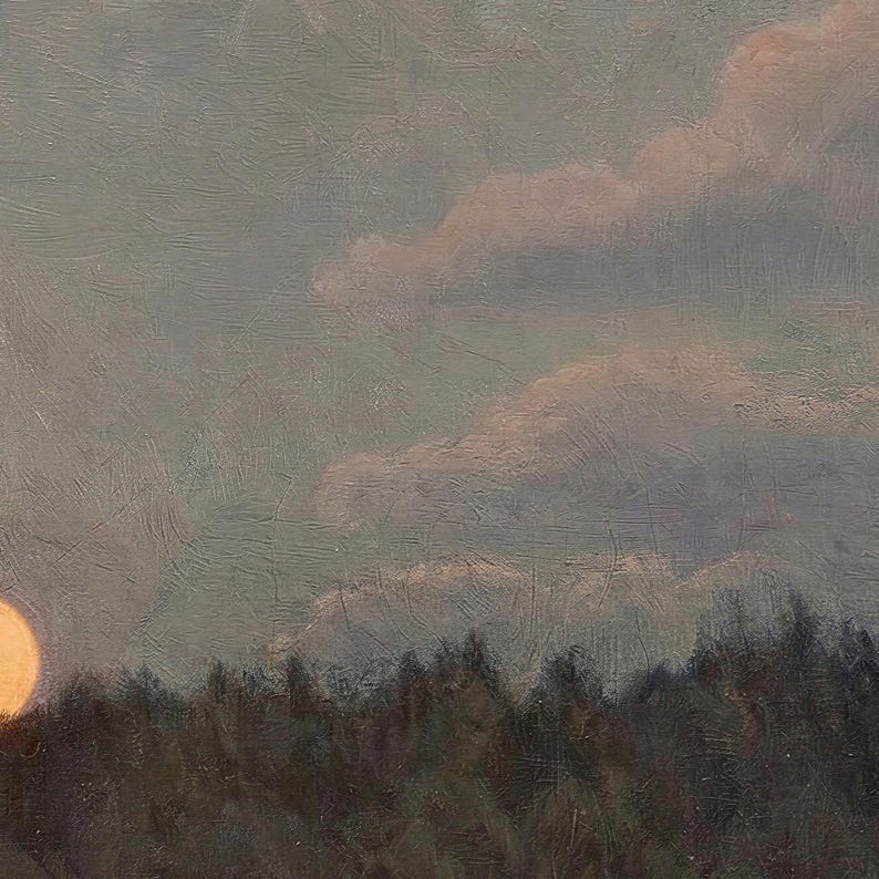Puede incluir: Una pintura al &oacute;leo representa una puesta de sol sobre un bosque. El sol es un orbe amarillo brillante a la izquierda, con nubes suaves en el cielo. El bosque es una silueta oscura en la parte inferior de la pintura, con un acabado texturizado.