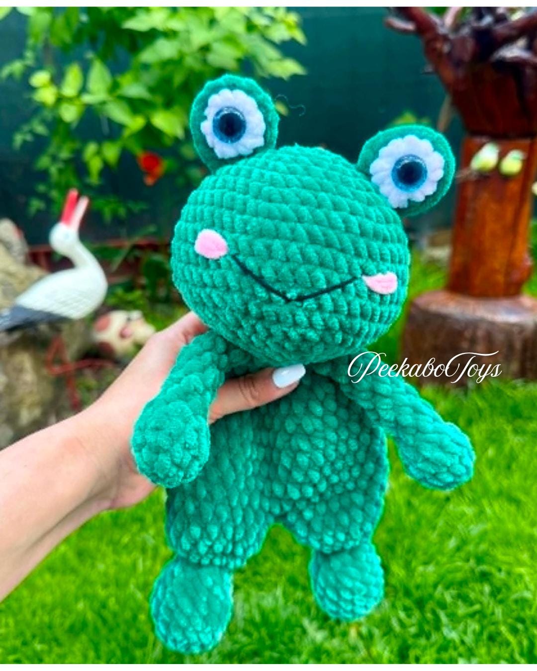 38 Frog Crochet Patterns for Amigurumi, Bags, Decor, and Gifts 21 Frog Snuggler Crochet