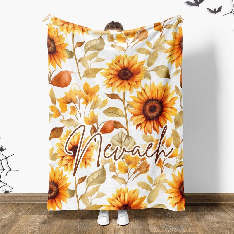 Sunflower Pattern Print Hooded Blanket