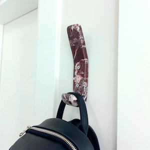 Perchero de pared de mármol Rosso Levanto: joyería y llavero hechos a mano