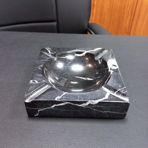 Black Alexandrette Marble Ashtray: Elegant Home Office Decor