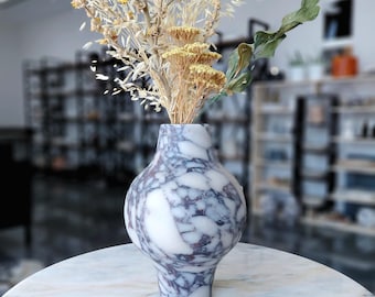 Calacatta Viola Marble Vase: Large Round Potbelly Vase, 10" (25 cm)