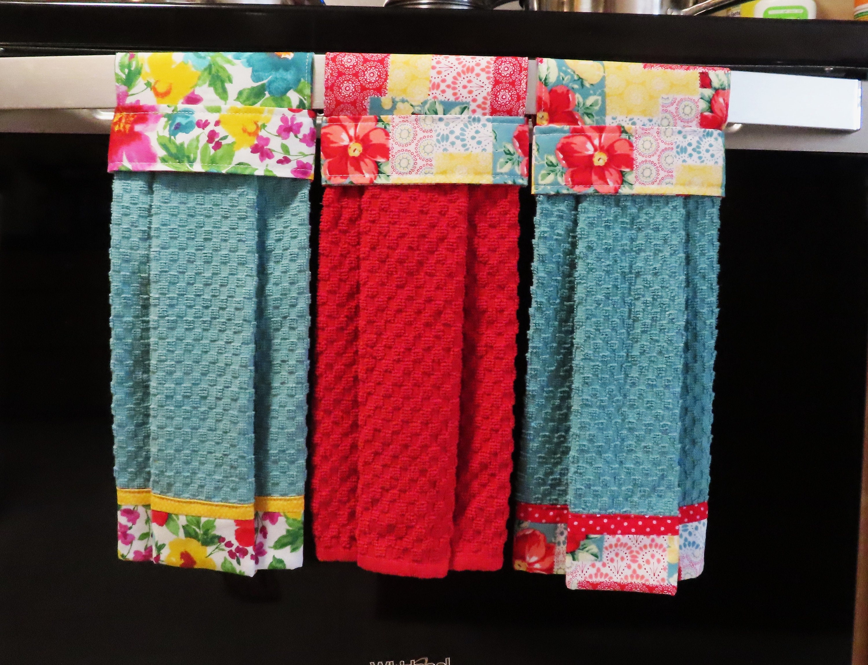 Pioneer Woman Prints Crocheted Top Kitchen Towels 