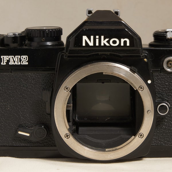 Nikon FM2 black body for parts
