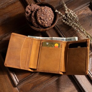 Personalized Minimalist Leather, Trifold Slim Wallet, Leather Card Holder, Distressed Leather Slim Trifold Wallet, Leather Cardholder