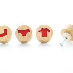 POMO DE CAJÓN para habitación infantil, madera con resina epoxi, tirador rojo, diseño moderno, pomos de muebles, diseño infantil, camiseta, calcetines, tiradores para niños