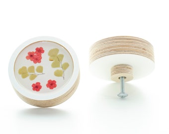6 cm/2.36" RED FLOWERS KNOB wood with epoxy resin, flower dresser knob, modern design, drawer pulls, romantic boho handle, nursery knob