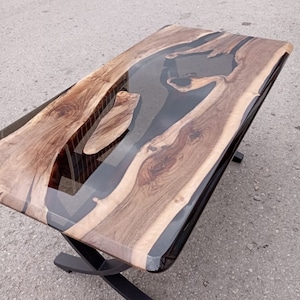 Custom Smokey Grey Epoxy Resin River Table, Solid Walnut Wood  Dining Table, Live Edge Large Wooden Table, Handmade Table