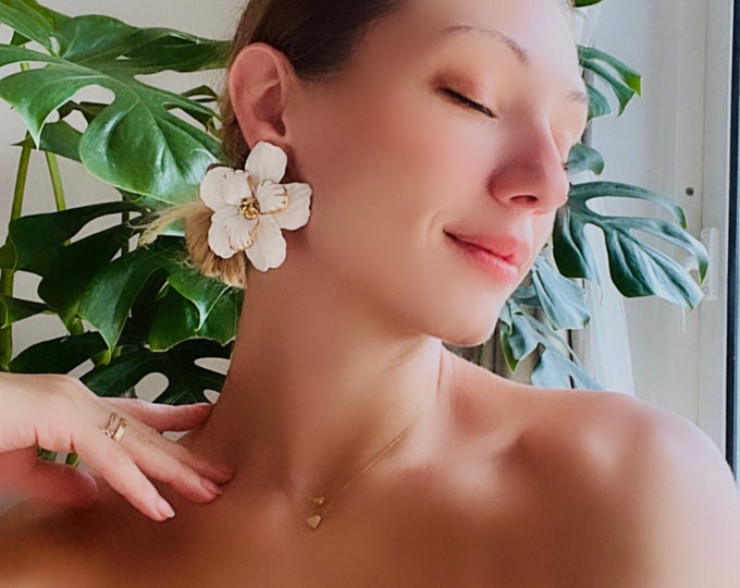 Big White Flower Stud Earrings