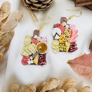 Miniature charcuterie board clay earrings, miniature food clay earrings, fake food 1 small (2.5/4 cm)