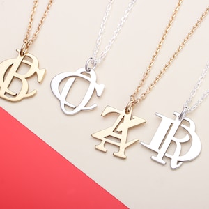 Pendentif initial personnalisé pour couple • Collier prénom monogramme • Bijoux personnalisés • Cadeau femme homme Cadeau pour mariage • Cadeau d'anniversaire pour elle