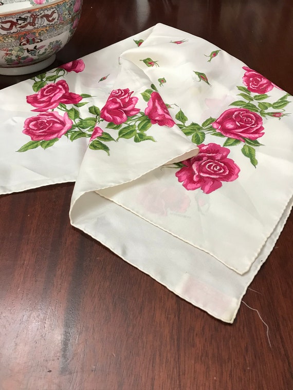 Kreirer Switzerland Vtg Silk Scarf