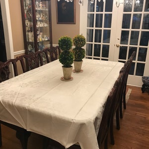 White damask 65 x 84 Tablecloth