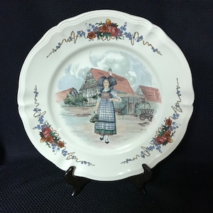 Vtg Sarreguemines 12.5” France Obernai Plate
