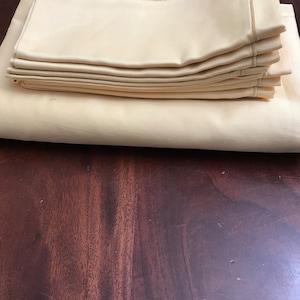 Large Gold Cotton Rectangular Tablecloth & 8 Matching Napkins