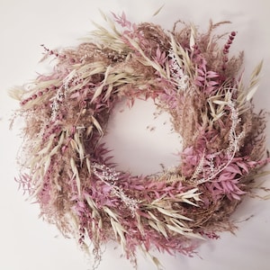 Dry flower wreath / door wreath