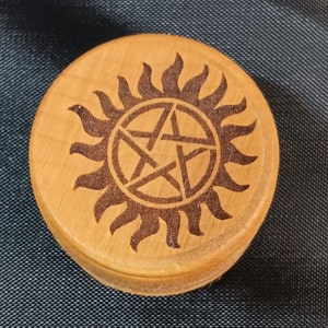 Supernatural anti-possession star wooden ring box, spn fan? I can put whatever you want on it