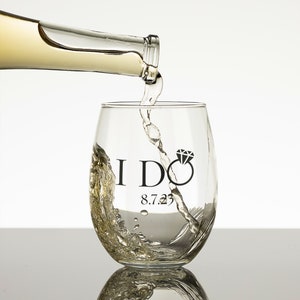 His And Her's Custom Etched Pint Glasses 16 Oz - Couple Pint Glasses - Pint Glass - Beer Lover - Wedding Gifts