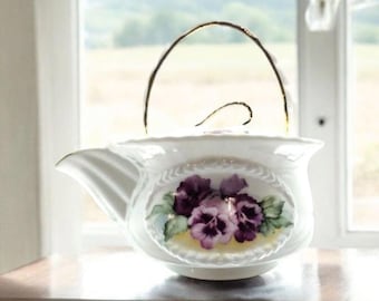Vintage Collectible Crown Dorset Basket Pansy Teapot. Trimmed in Gold. Brand NEW. Made in England. Fine Bone China.