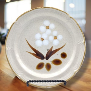 Vintage Stoneware Made in Japan Hand Painted The Classics Castlewood Design. Salad Plate. Preowned.