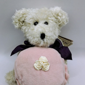 Vintage Collectible Teddy Bear Anna Manymore Vintage Boyds Bears. Like New.