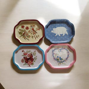 Vintage Metal Trays. Set of 4 Different Pieces. Shabby Chic Small Trays. Home Decor. Preowned.