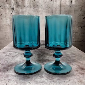 Mid Century Modern Colony Noveau Blue Pedestal Juice Water Goblets. Set of 2. Vintage Home Decor. Preowned.